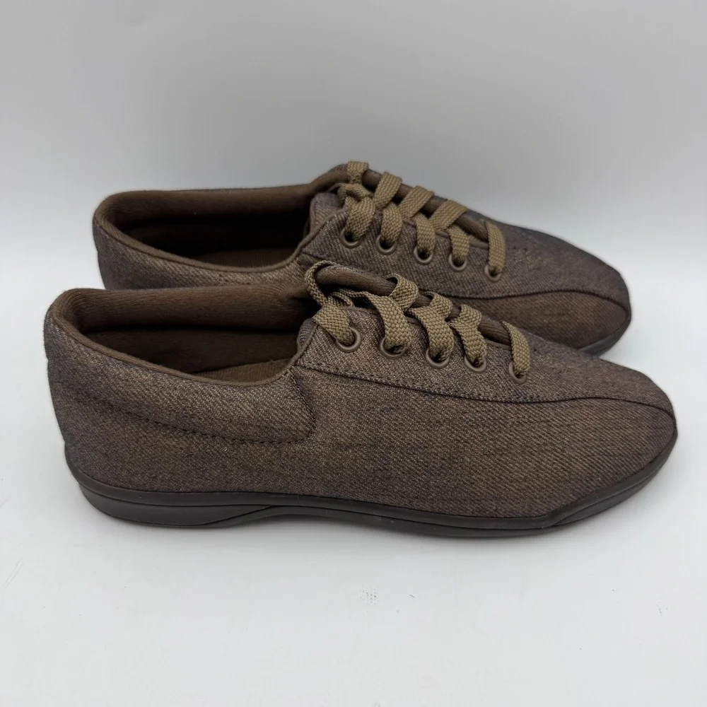 Easy Spirit Walking Shoes Womens 5M Brown Textile Lace Up Low Top Sneakers